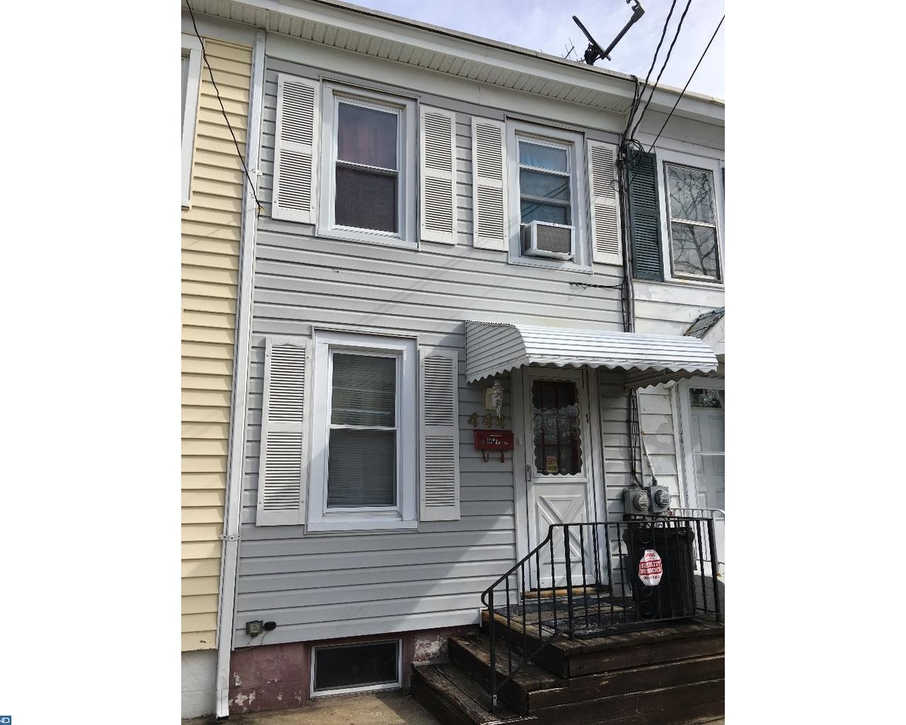 444 Woodland Street - Photo 1