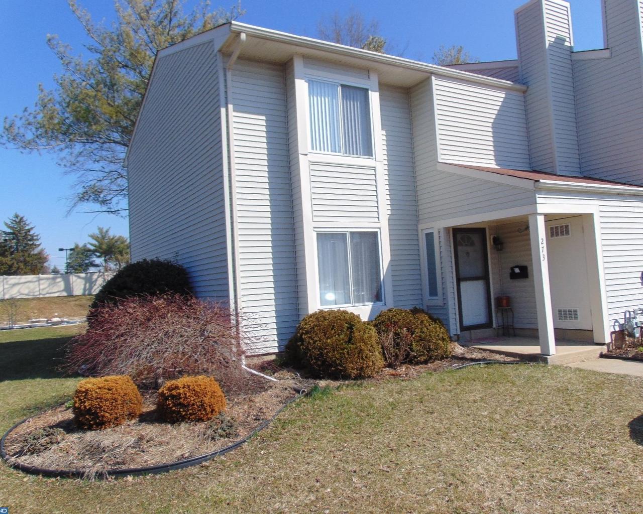 273 Grisscom Court - Photo 1