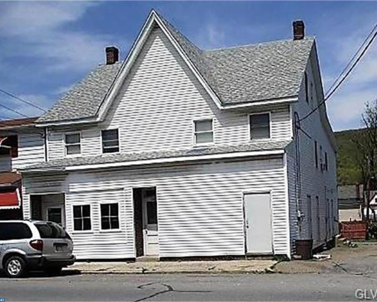 348-350 Catawissa Street - Photo 1