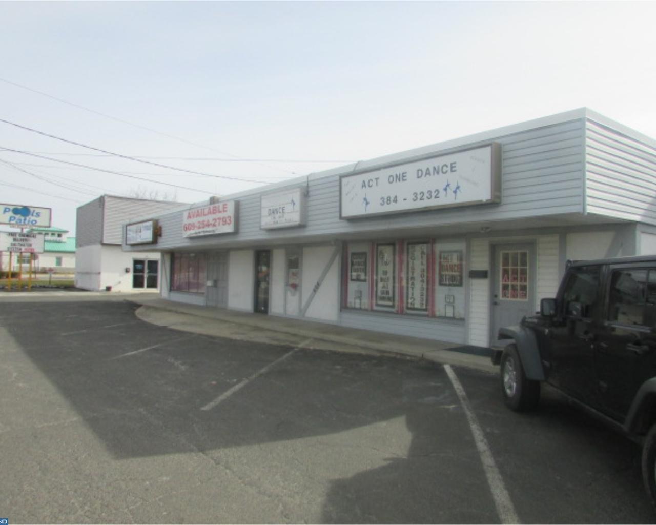 654-666 Mantua Avenue - Photo 1