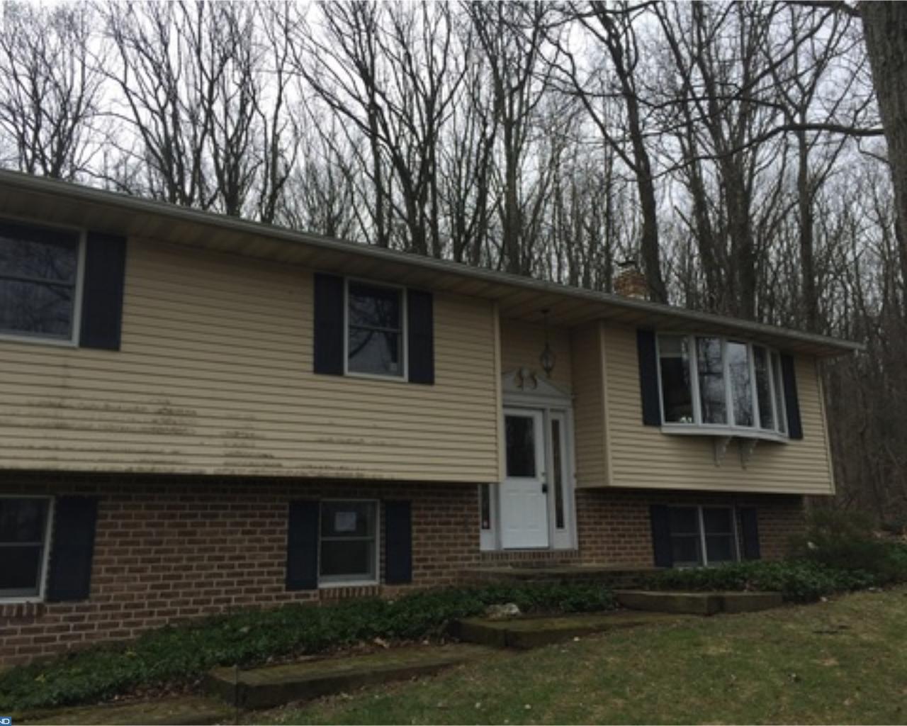 1089 Elwood Street - Photo 1