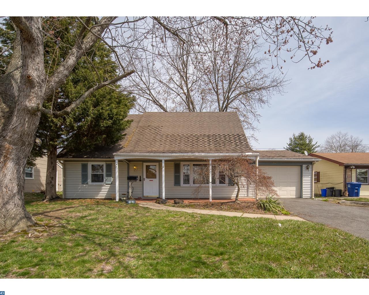 153 Hazelwood Circle - Photo 1
