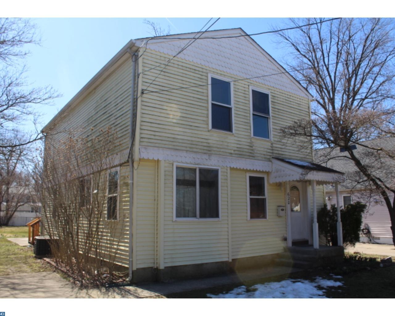 620 Princeton Avenue - Photo 1