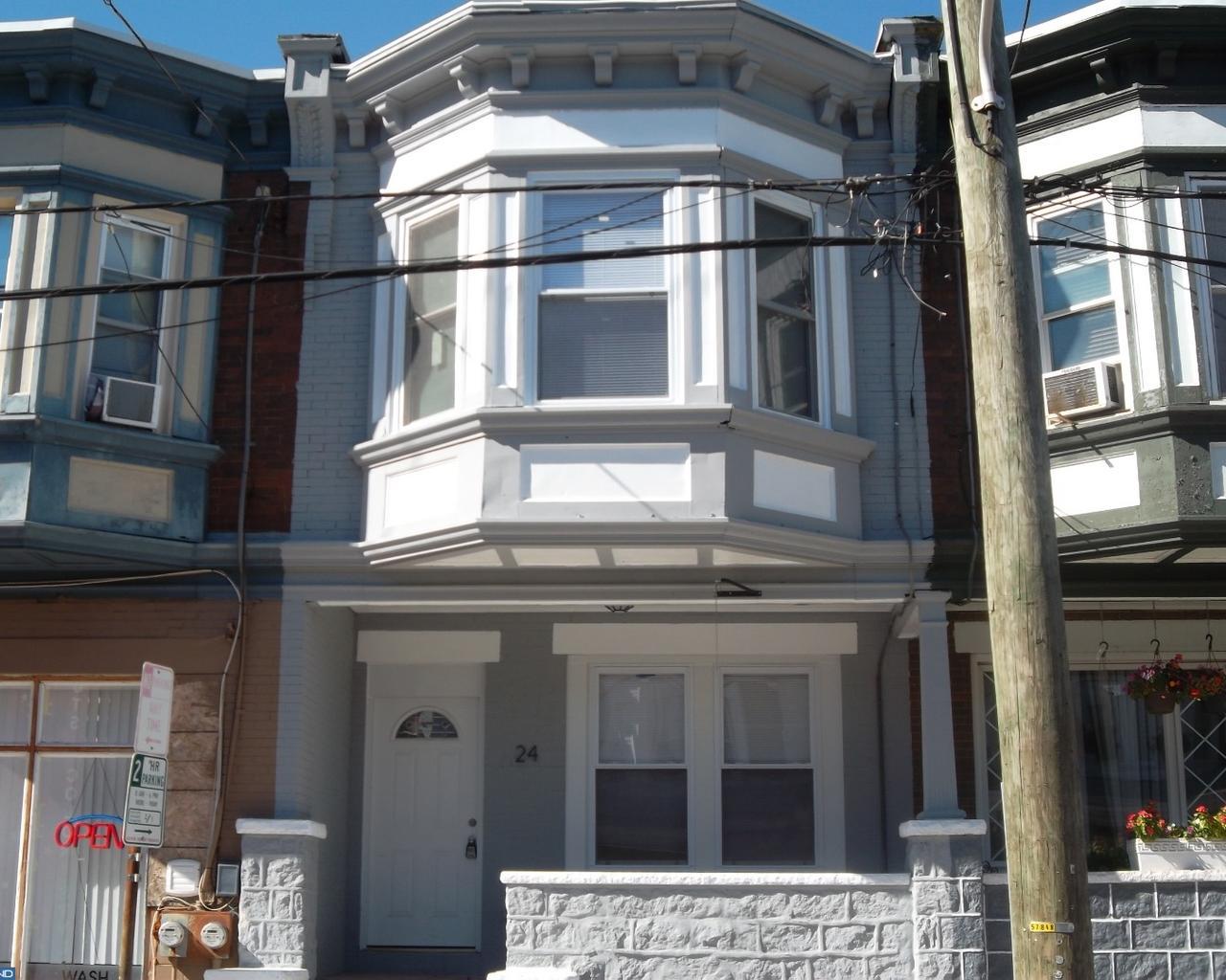 24 55TH Street - Photo 1