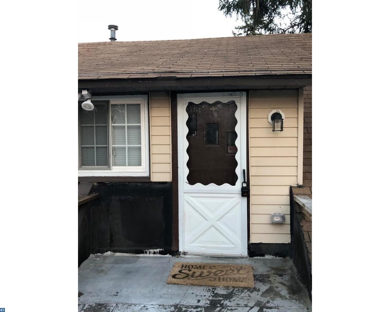 206 Maple Avenue - Photo 1