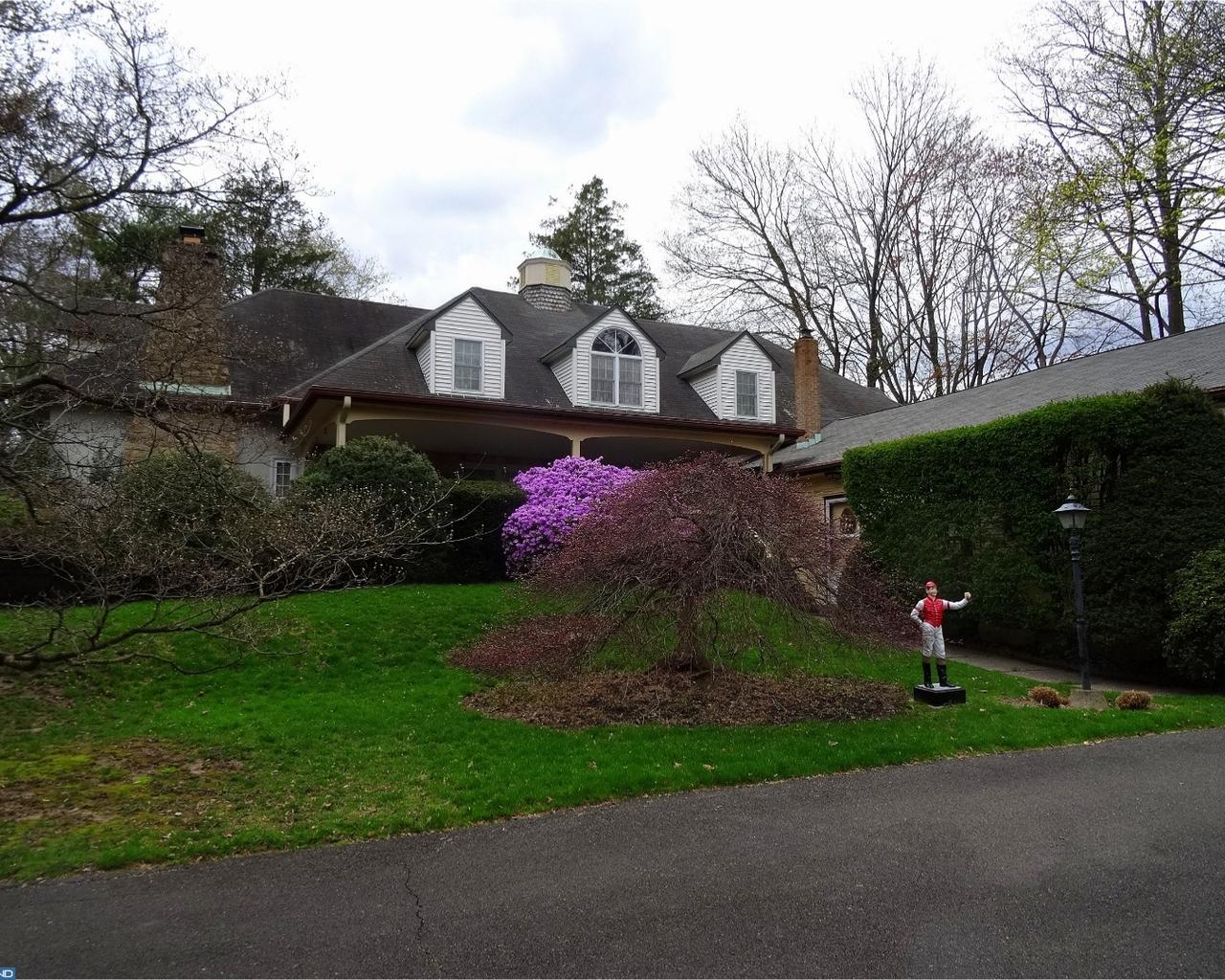 909 Tennis Avenue - Photo 1
