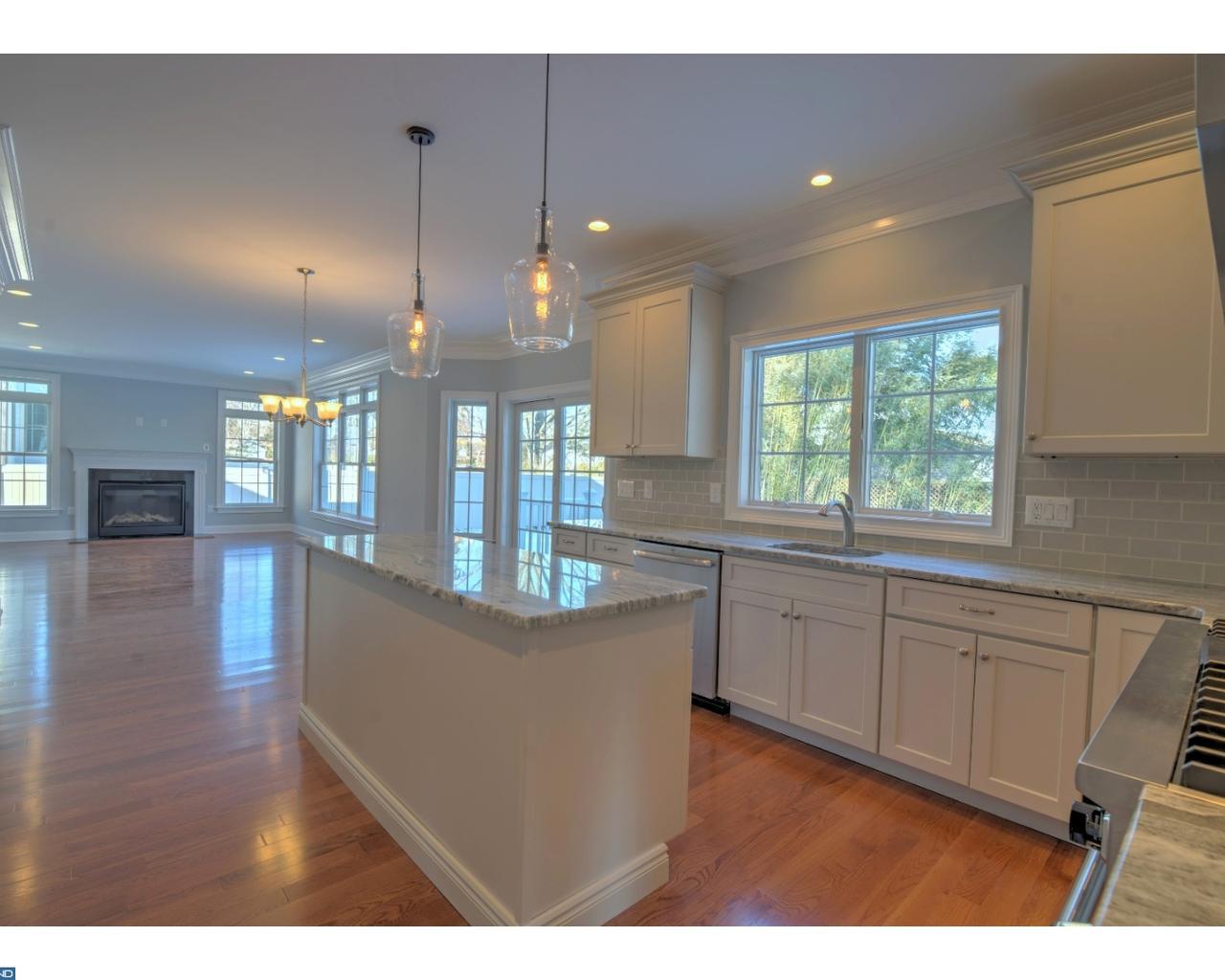 30 Dorann Avenue - Photo 1