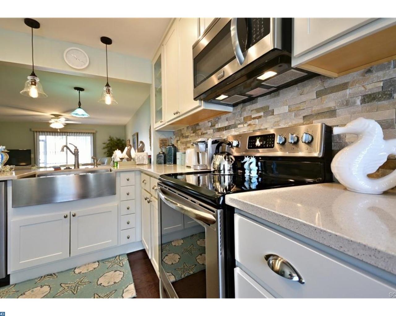 314 Crowley Drive - Photo 1