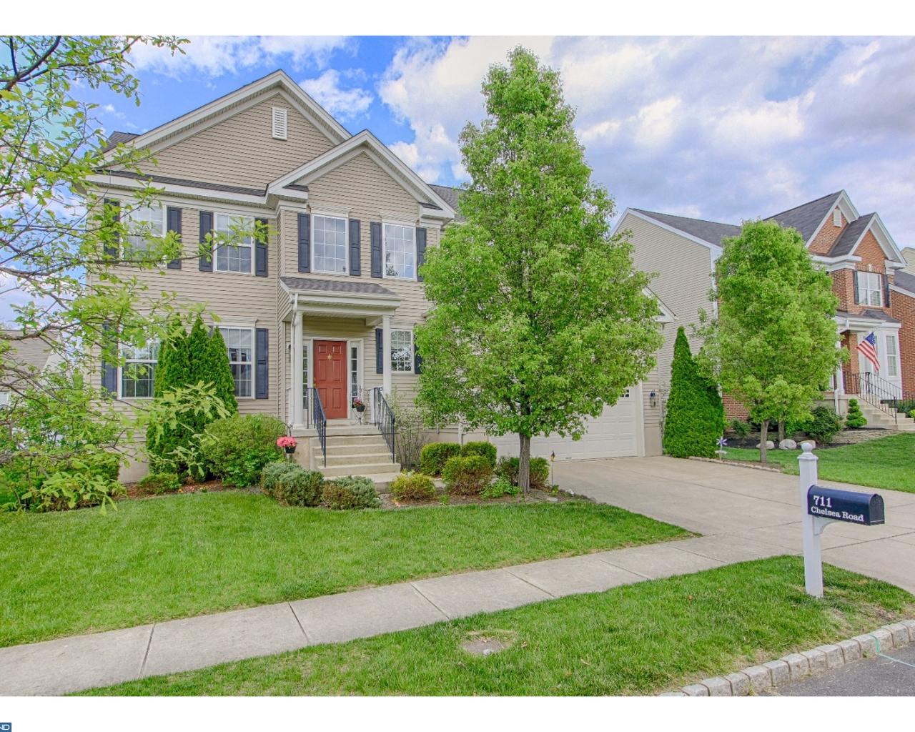 711 Chelsea Road - Photo 1