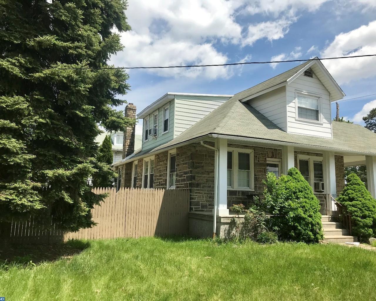 1017 Shelmire Avenue - Photo 1
