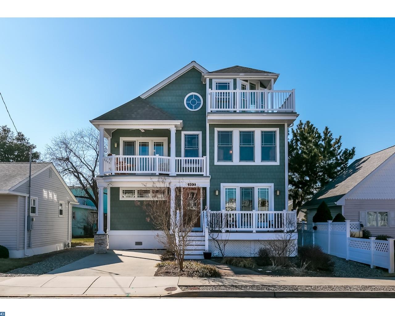 102 Miami Avenue - Photo 1