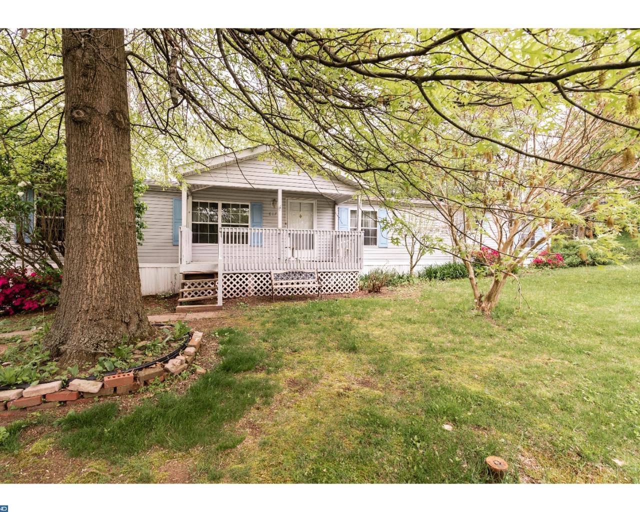 617 Englesville Road - Photo 1