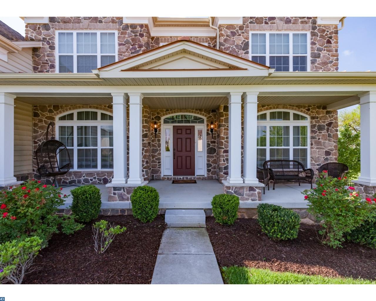311 Oracle Road - Photo 1