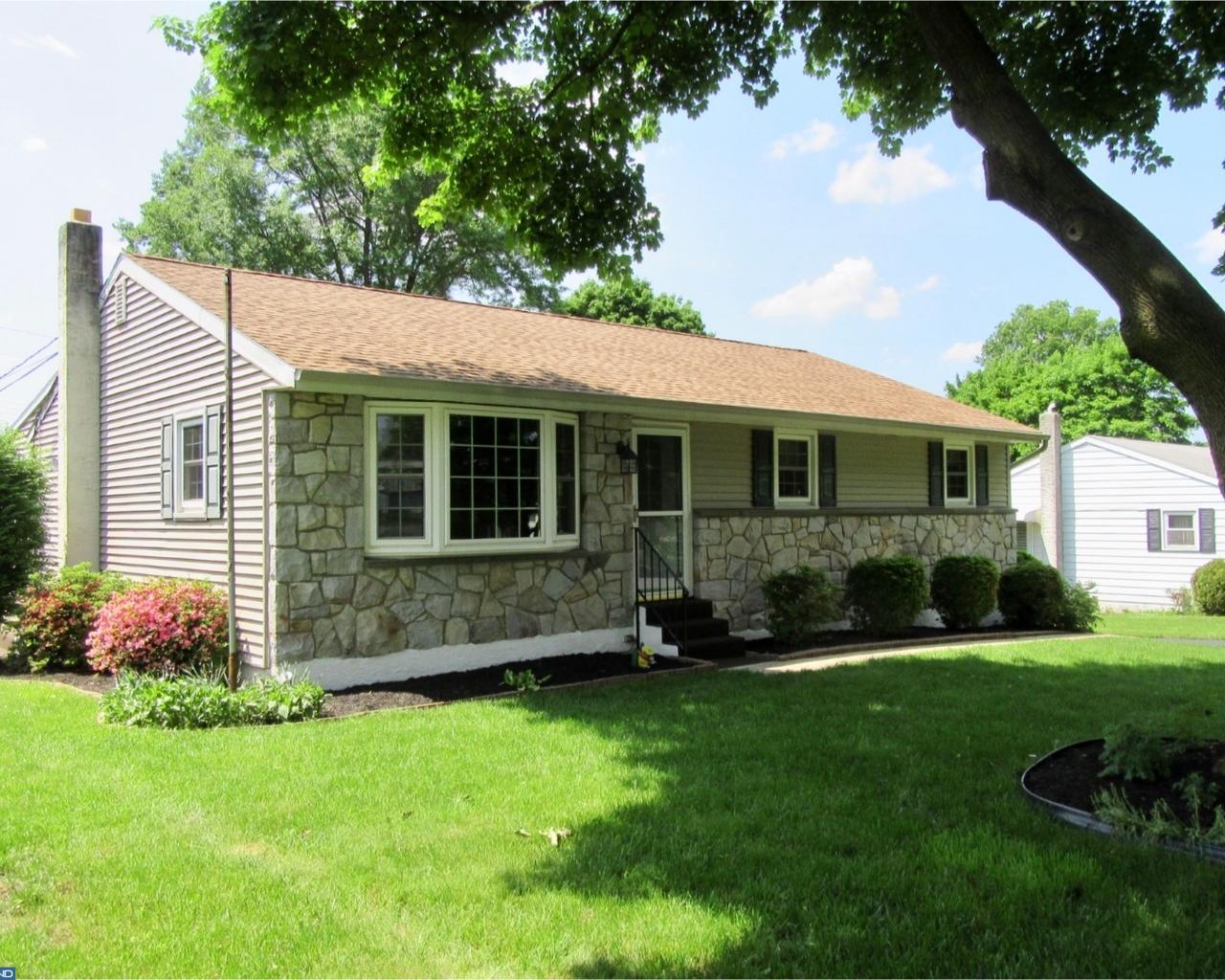 258 Maple Springs Drive - Photo 1