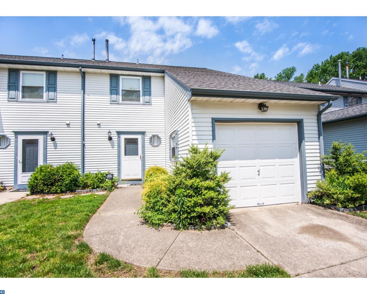 39 Hyacinth Lane - Photo 1