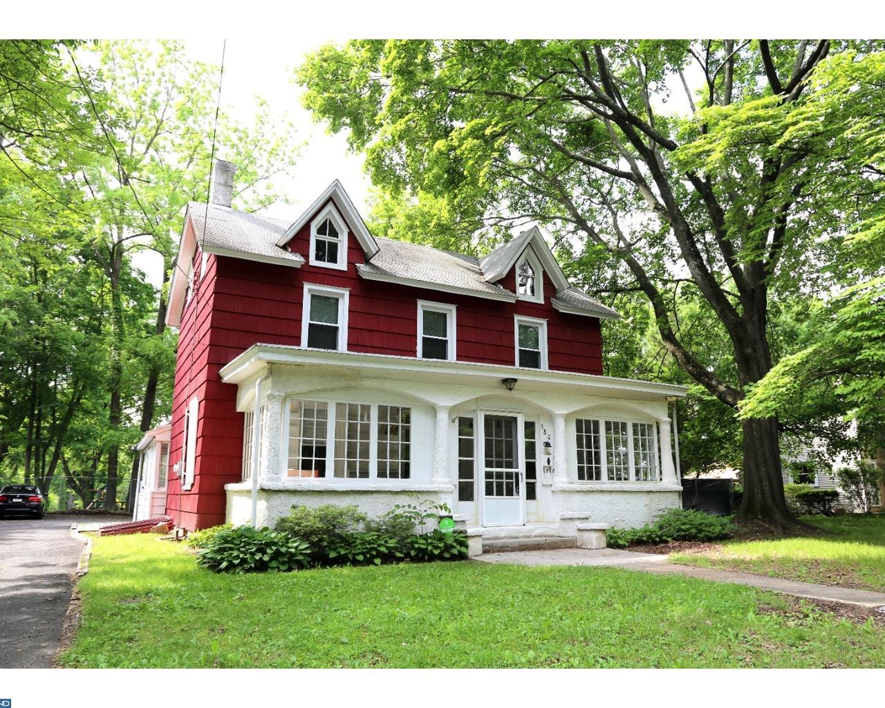 580 Newtown Road - Photo 1