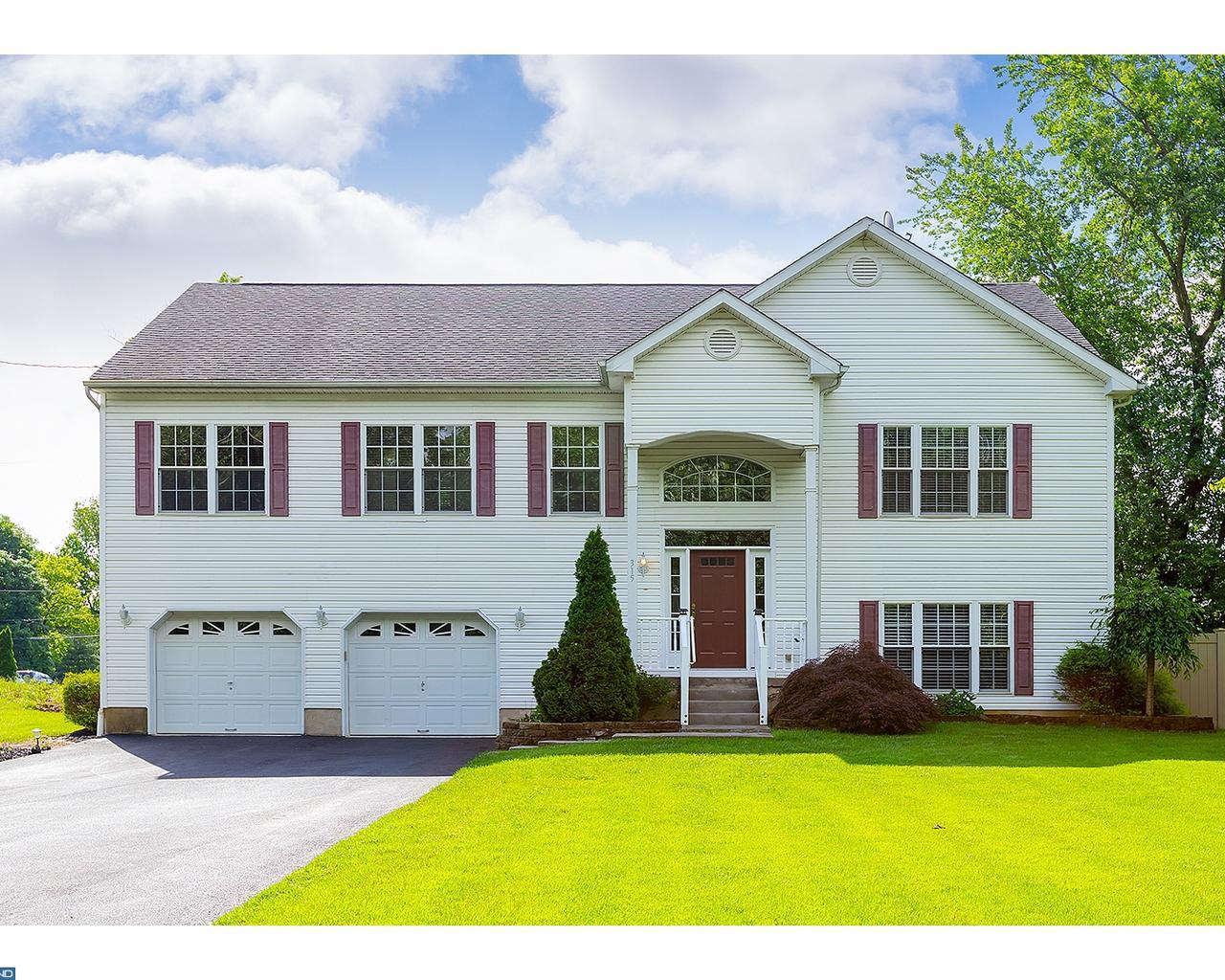 315 Wisteria Avenue - Photo 1