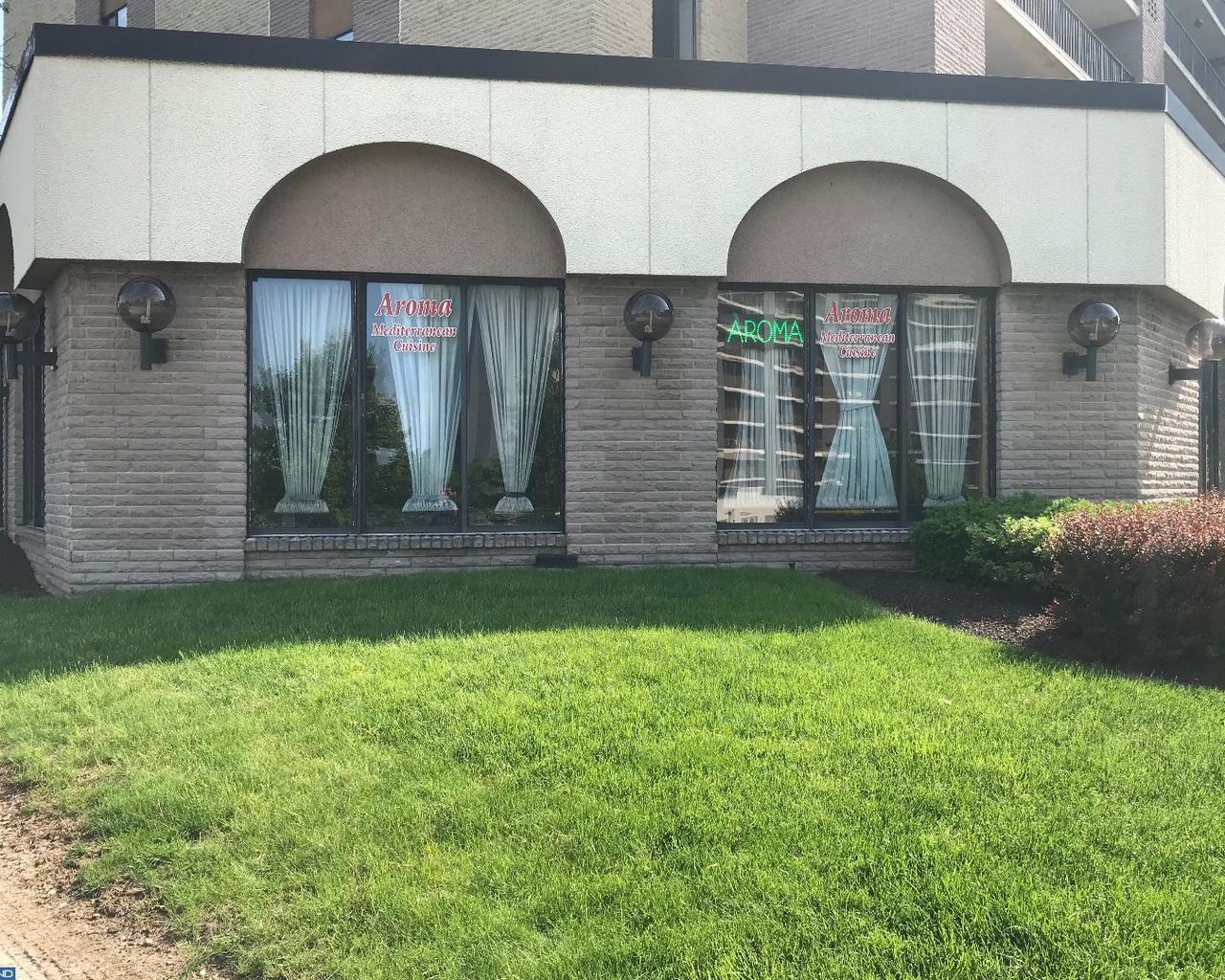 10104 Valley Forge Circle - Photo 1