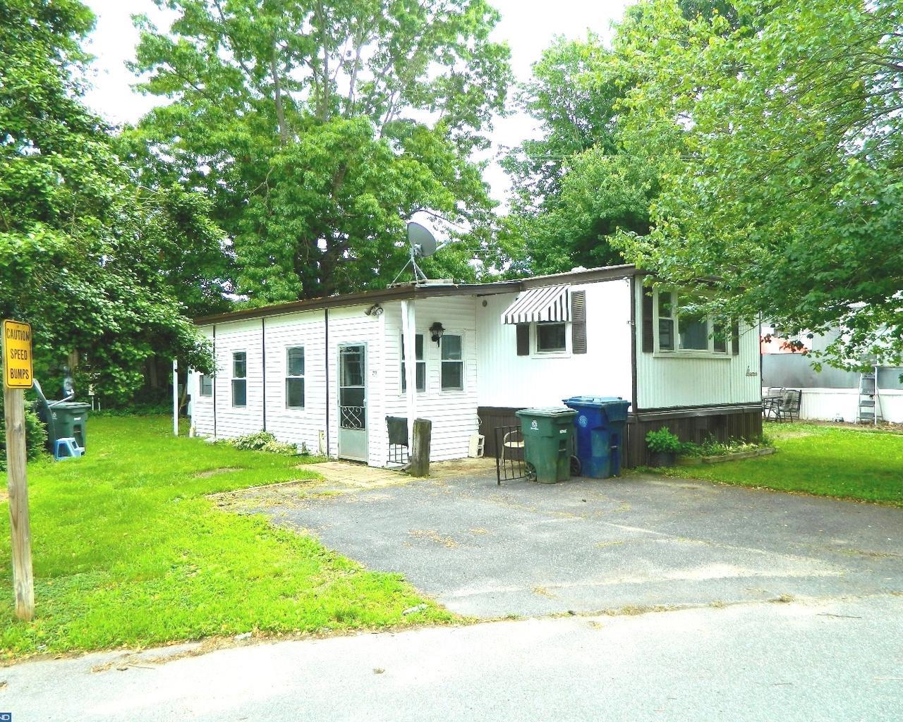 218 Kennedy Avenue - Photo 1