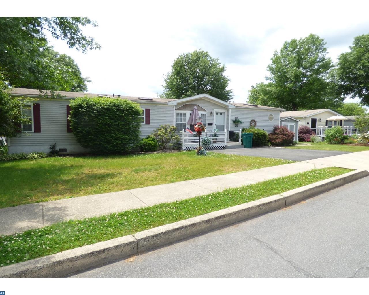 707 Aspen Circle - Photo 1