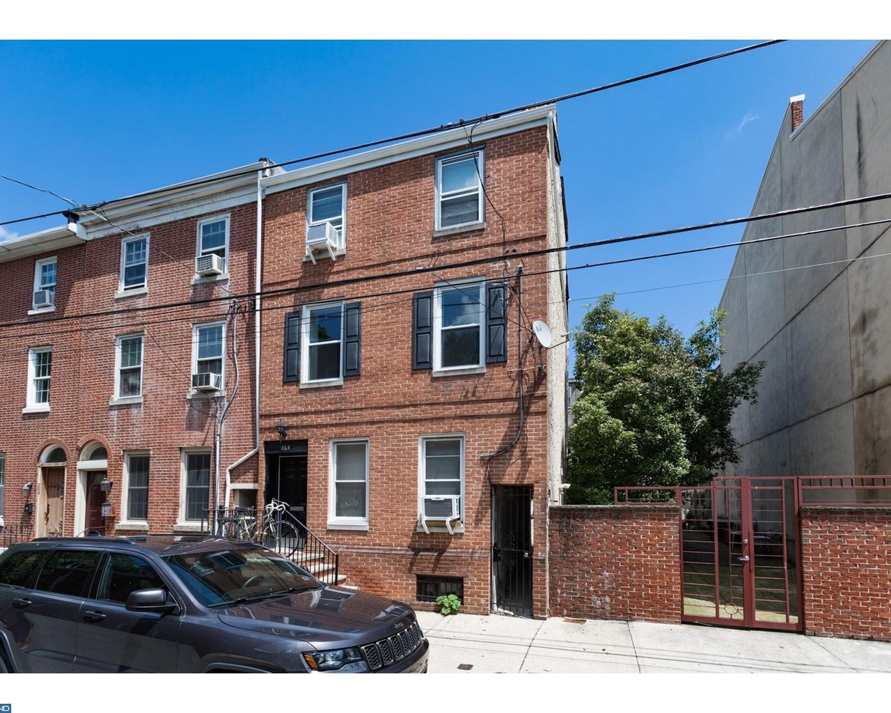 865 Lawrence Street - Photo 1