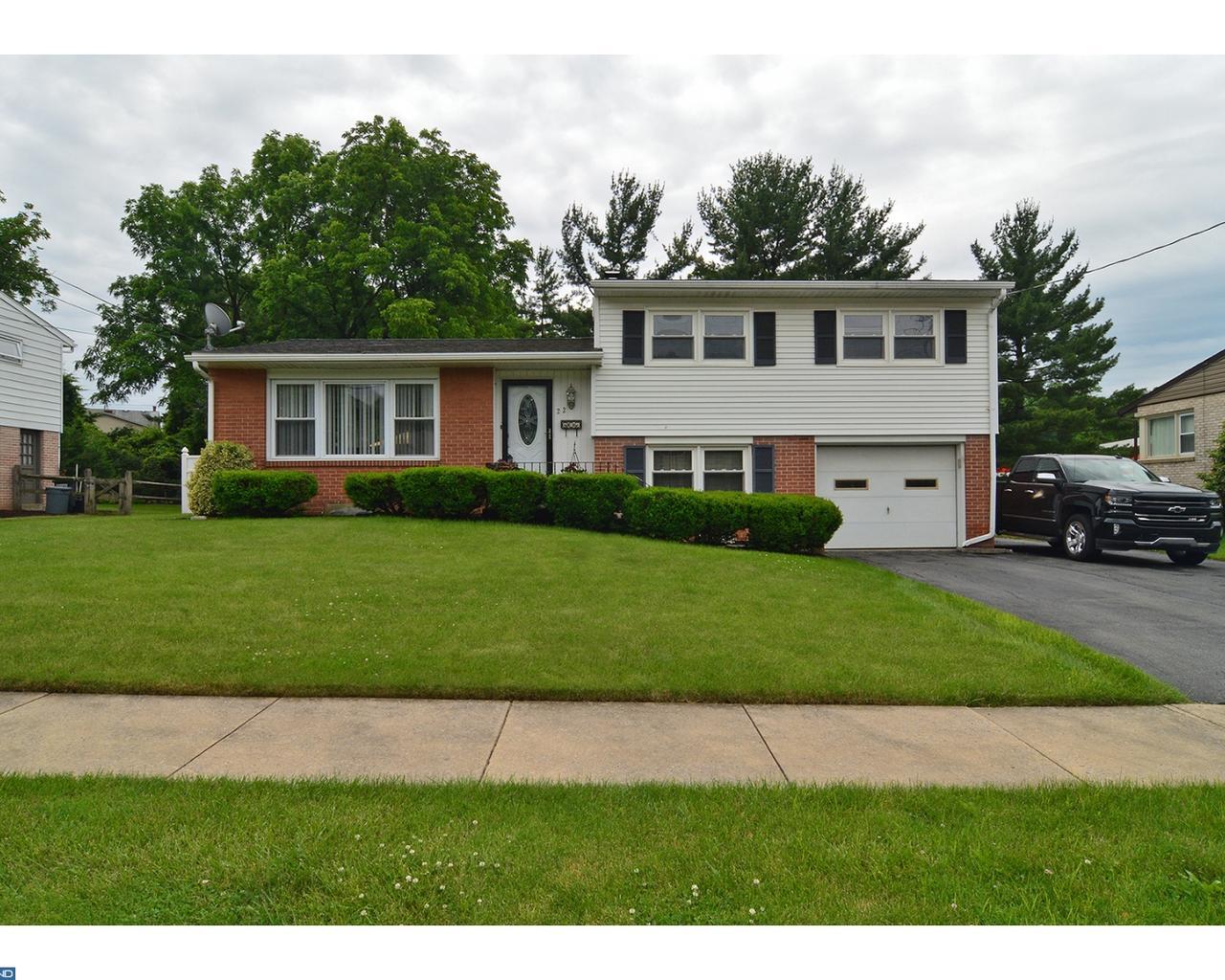 22 Octagon Avenue - Photo 1