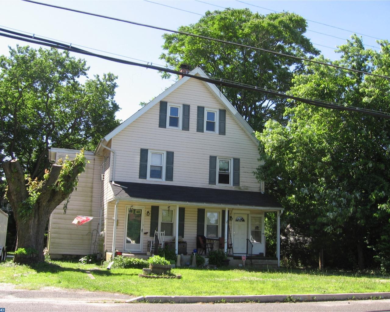 14 United States Ave E - Photo 1