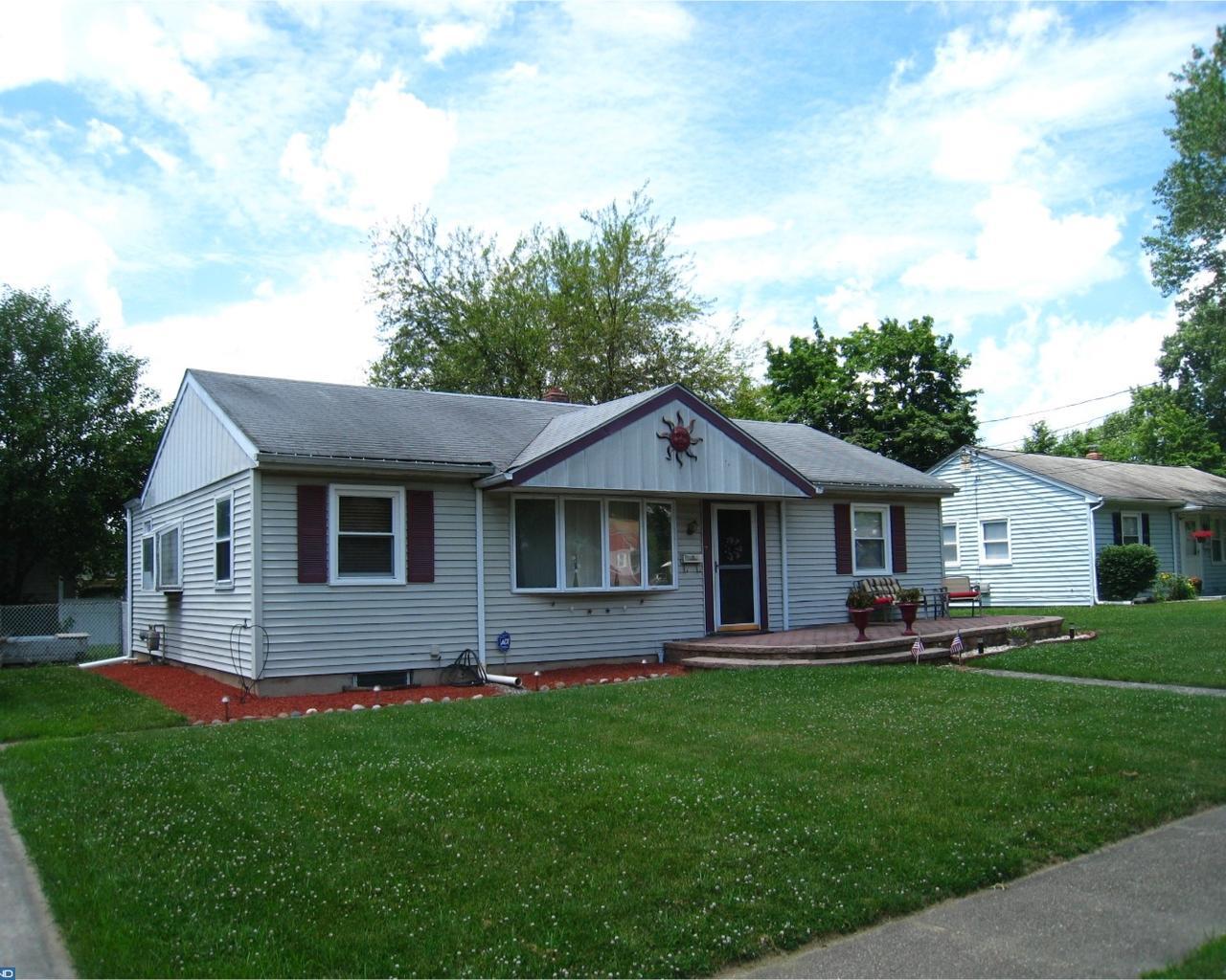 7 Bryn Mawr Avenue - Photo 1