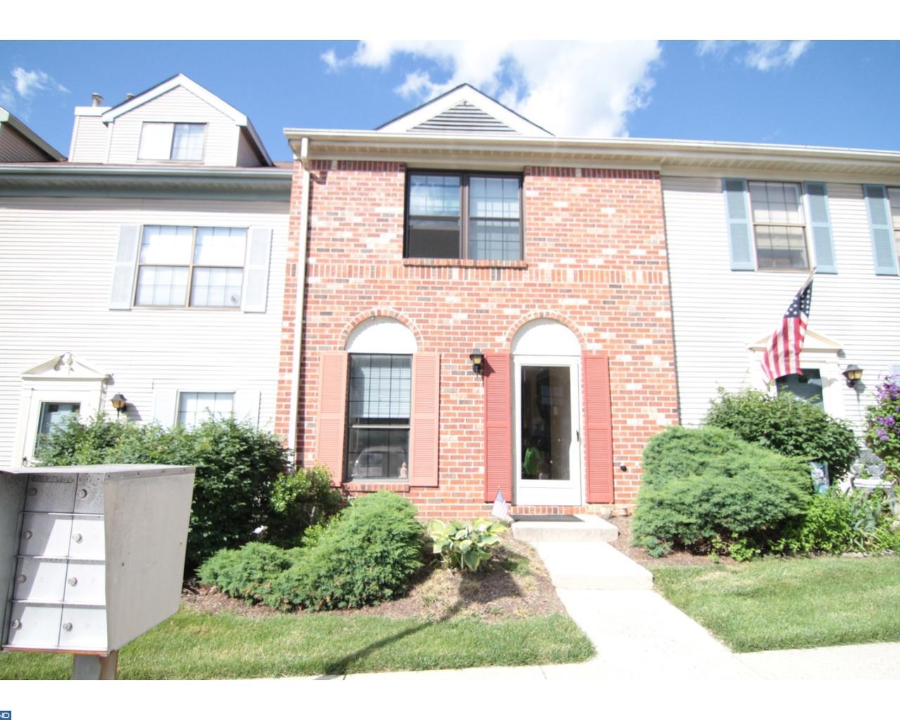 9 Van Buren Place - Photo 1