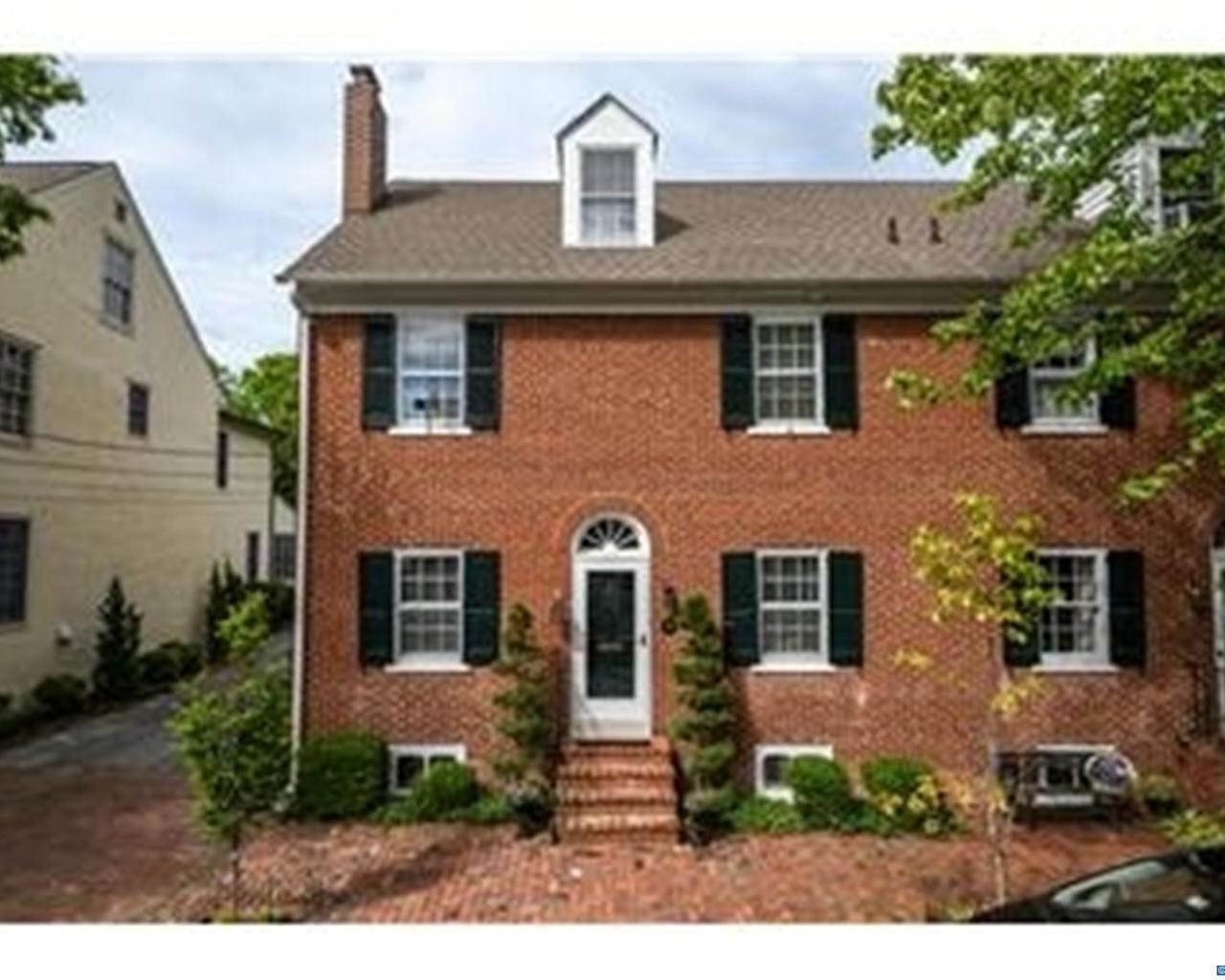 105 Harmony Street - Photo 1