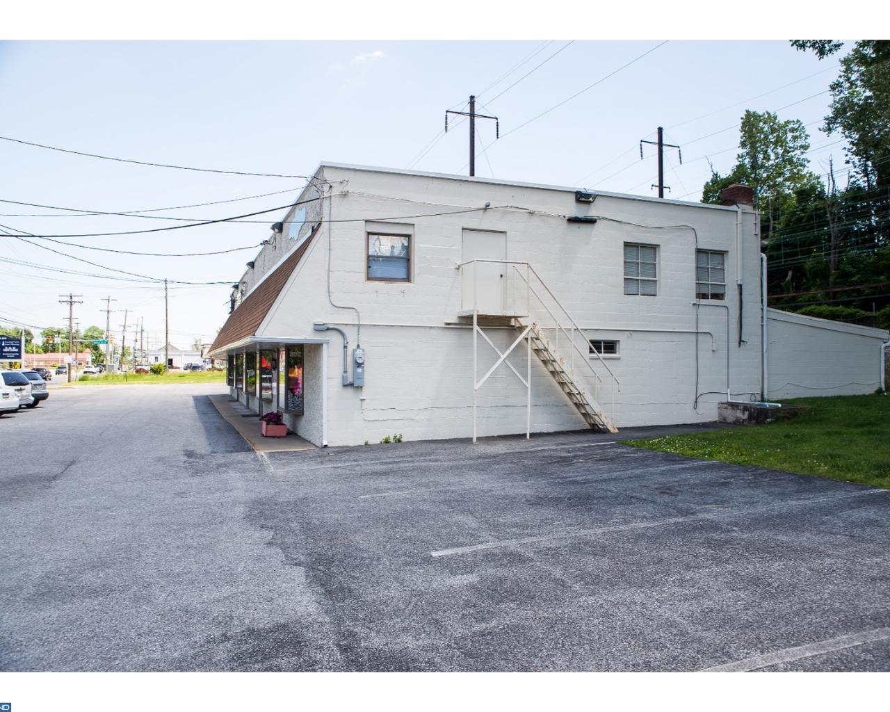 1852 Lincoln Highway - Photo 1