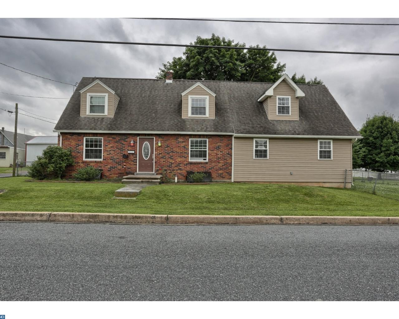 2222 Lehman - Photo 1