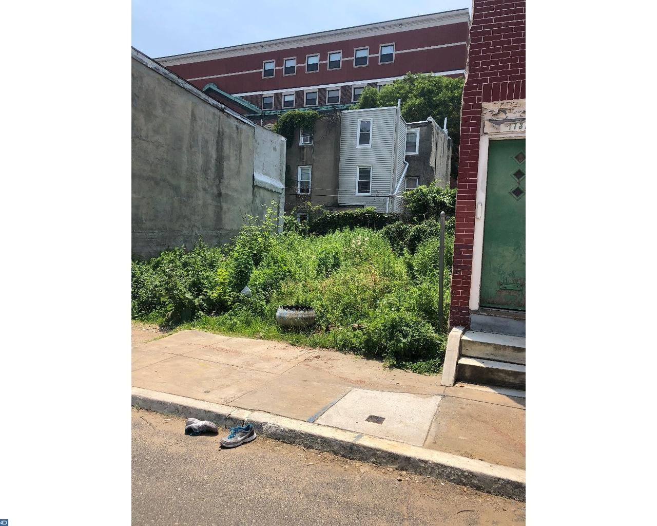 1732 Seybert Street - Photo 1