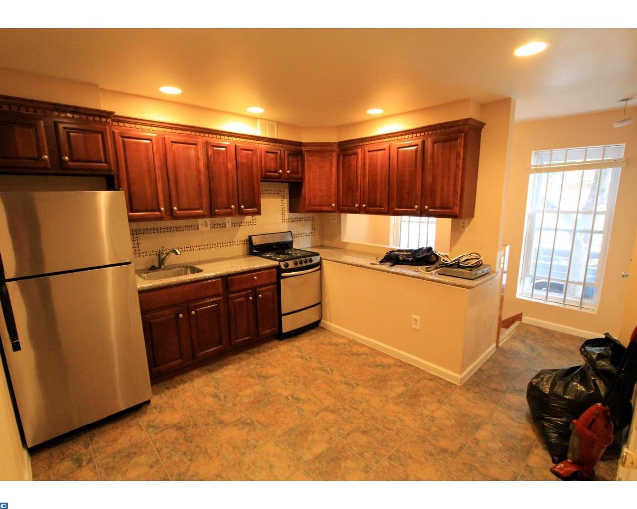1611 Bainbridge Street - Photo 1
