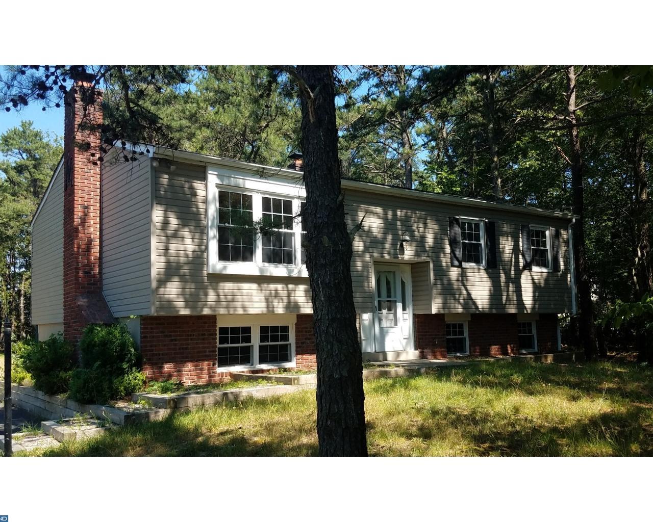 160 Raymond Avenue - Photo 1