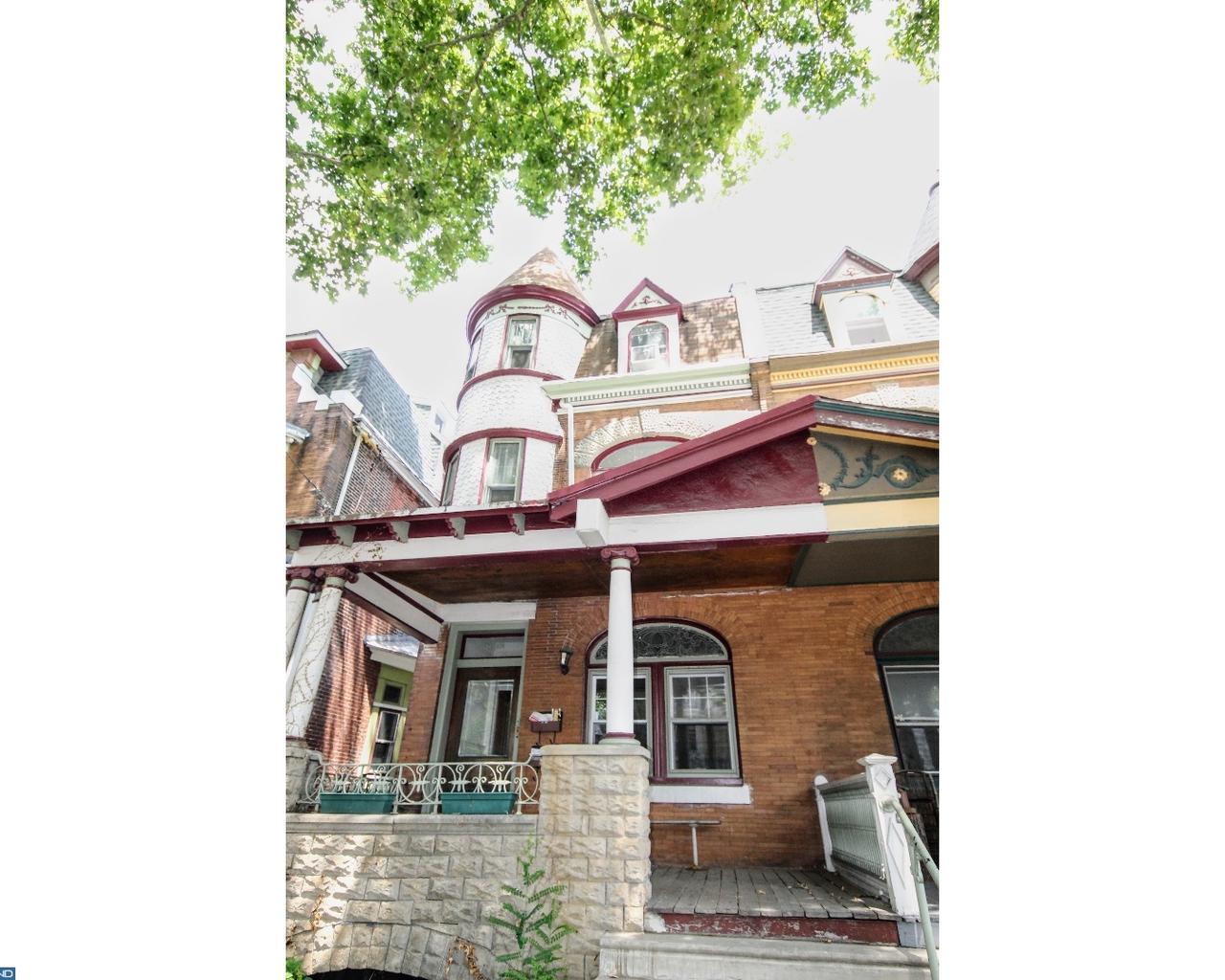 833 49TH Street - Photo 1