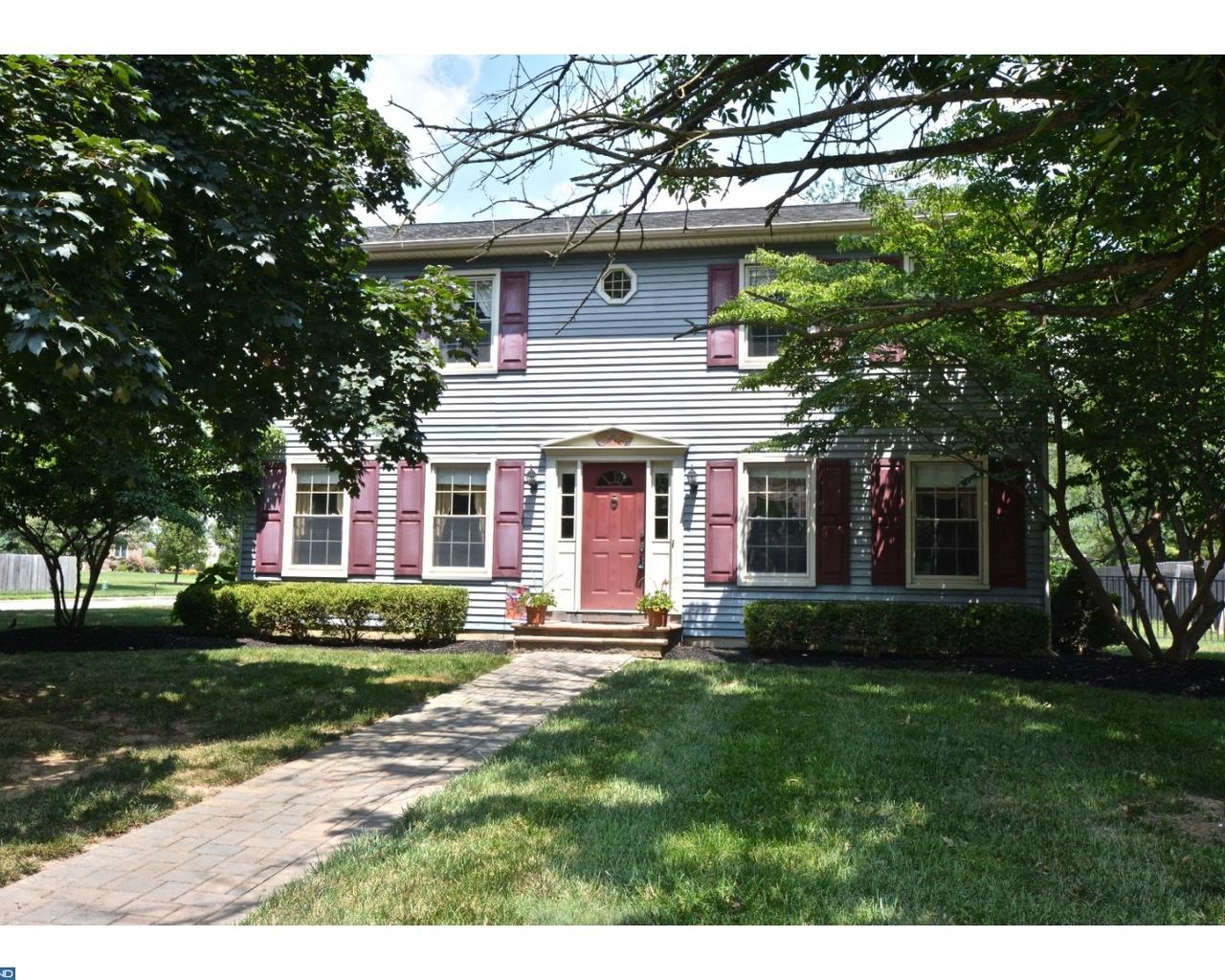 17 Hamilton Ln N - Photo 1