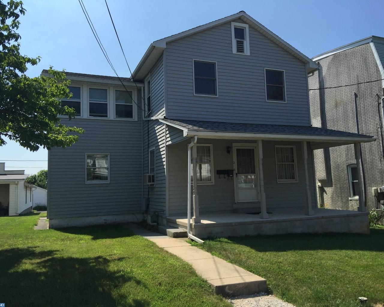 218 Highland Avenue - Photo 1