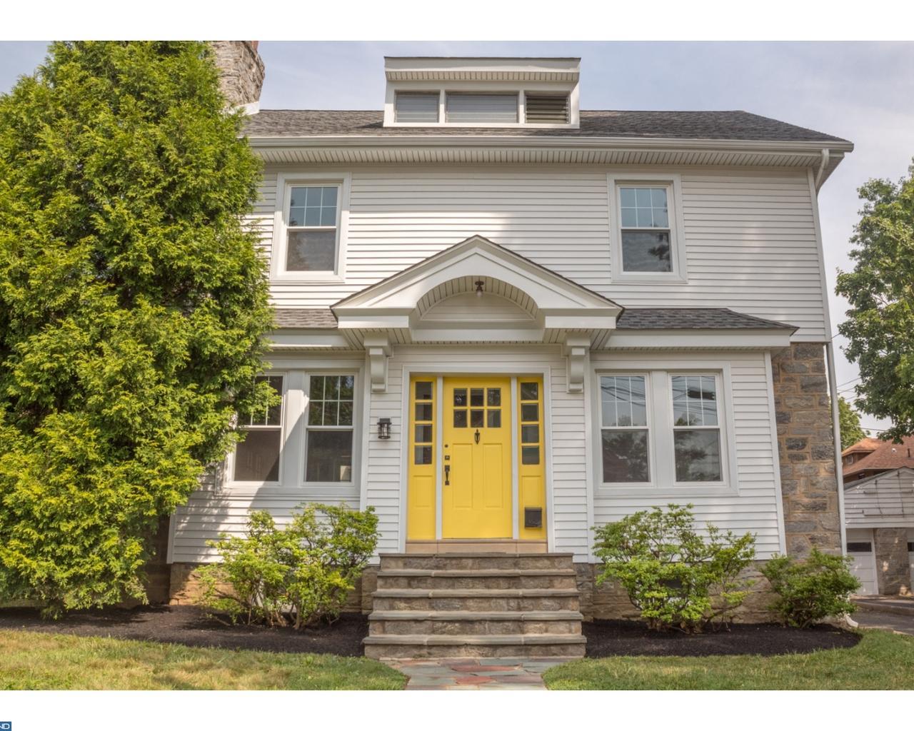 3715 Rosemont Avenue - Photo 1