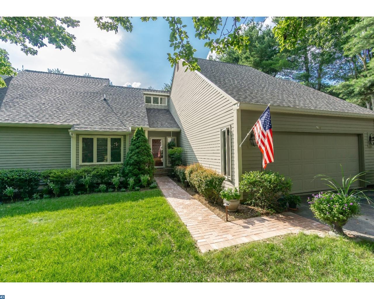 1111 Mews Lane - Photo 1