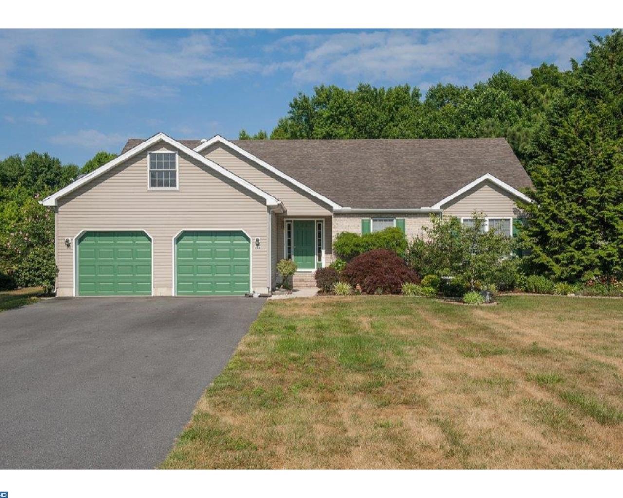 113 Hardwood Drive - Photo 1