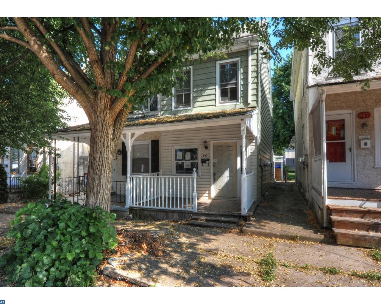 865 South Street - Photo 1