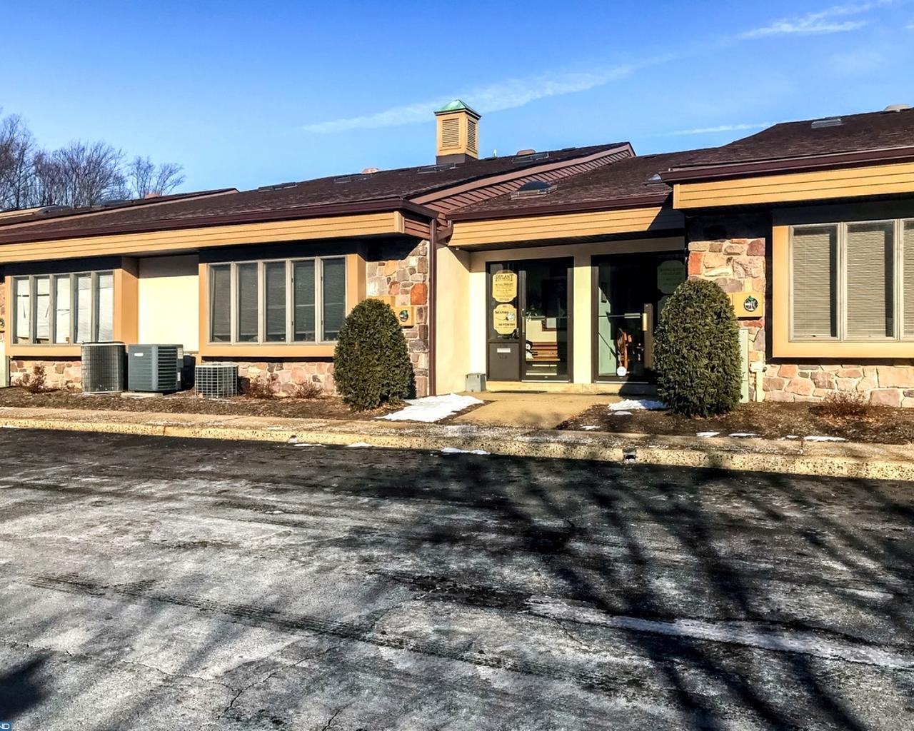 110 Lakeside Park - Photo 1