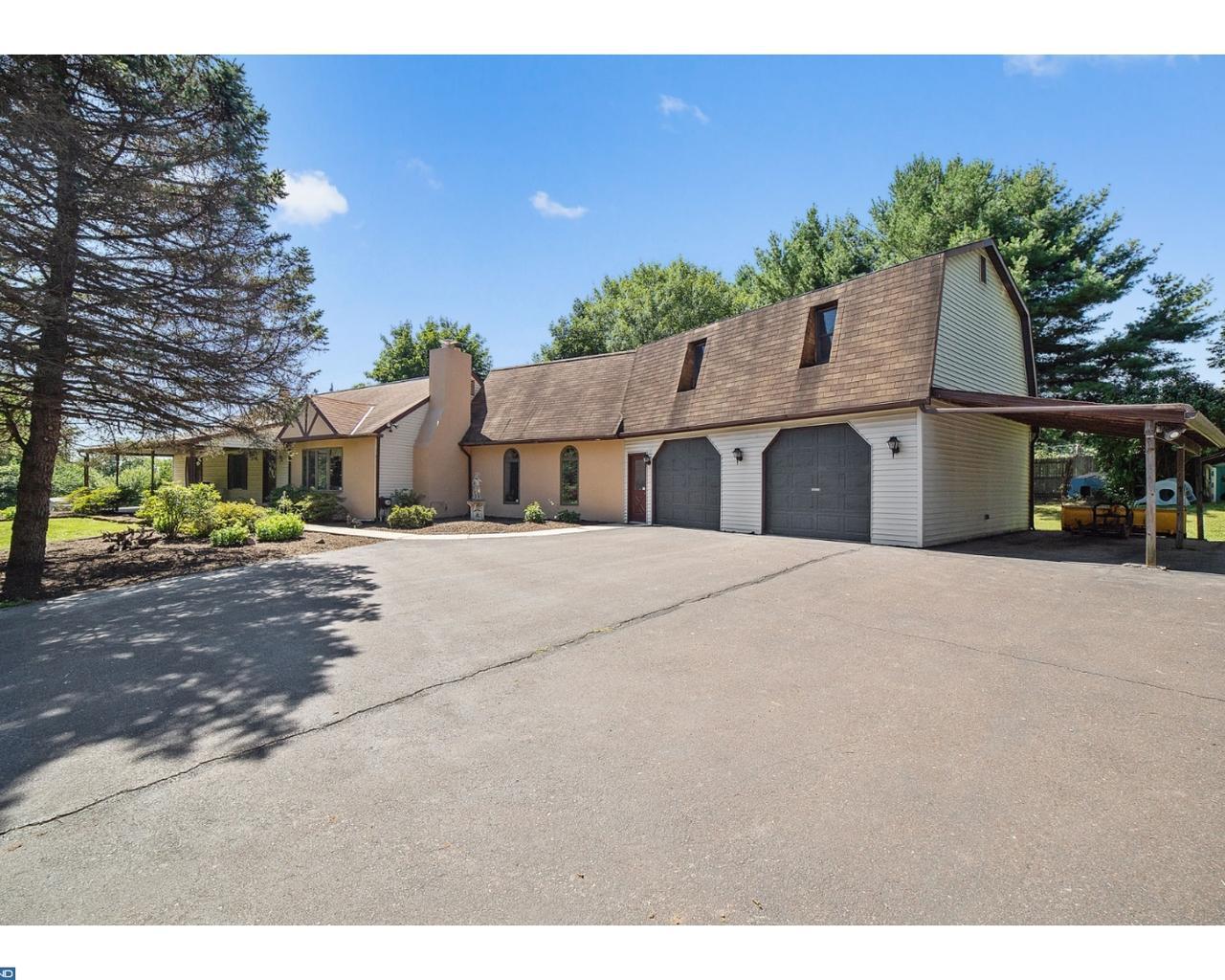 1517 Sweetbriar Road - Photo 1