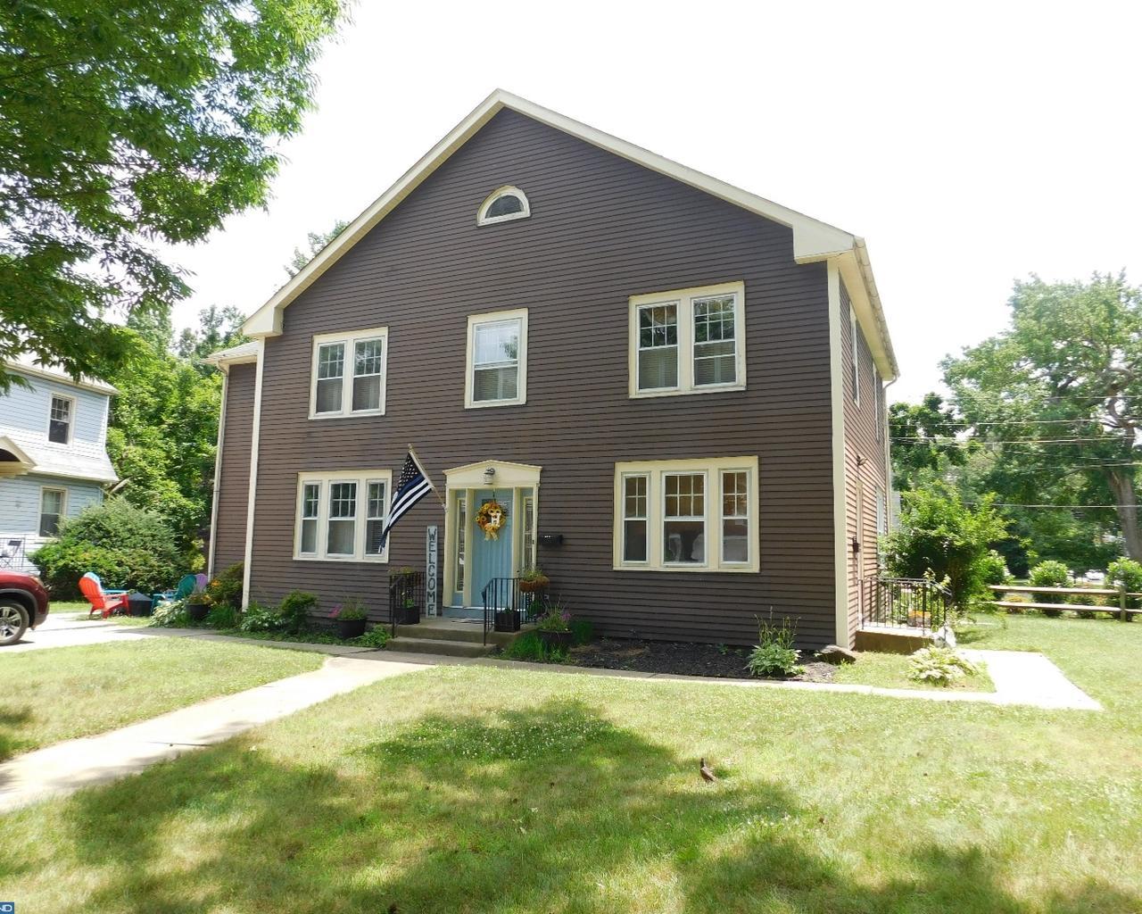 629 Beechwood Avenue - Photo 1