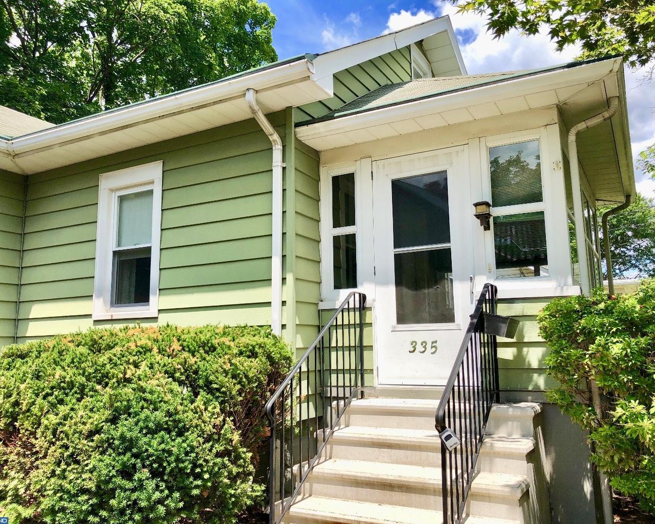 335 Colonial Avenue - Photo 1