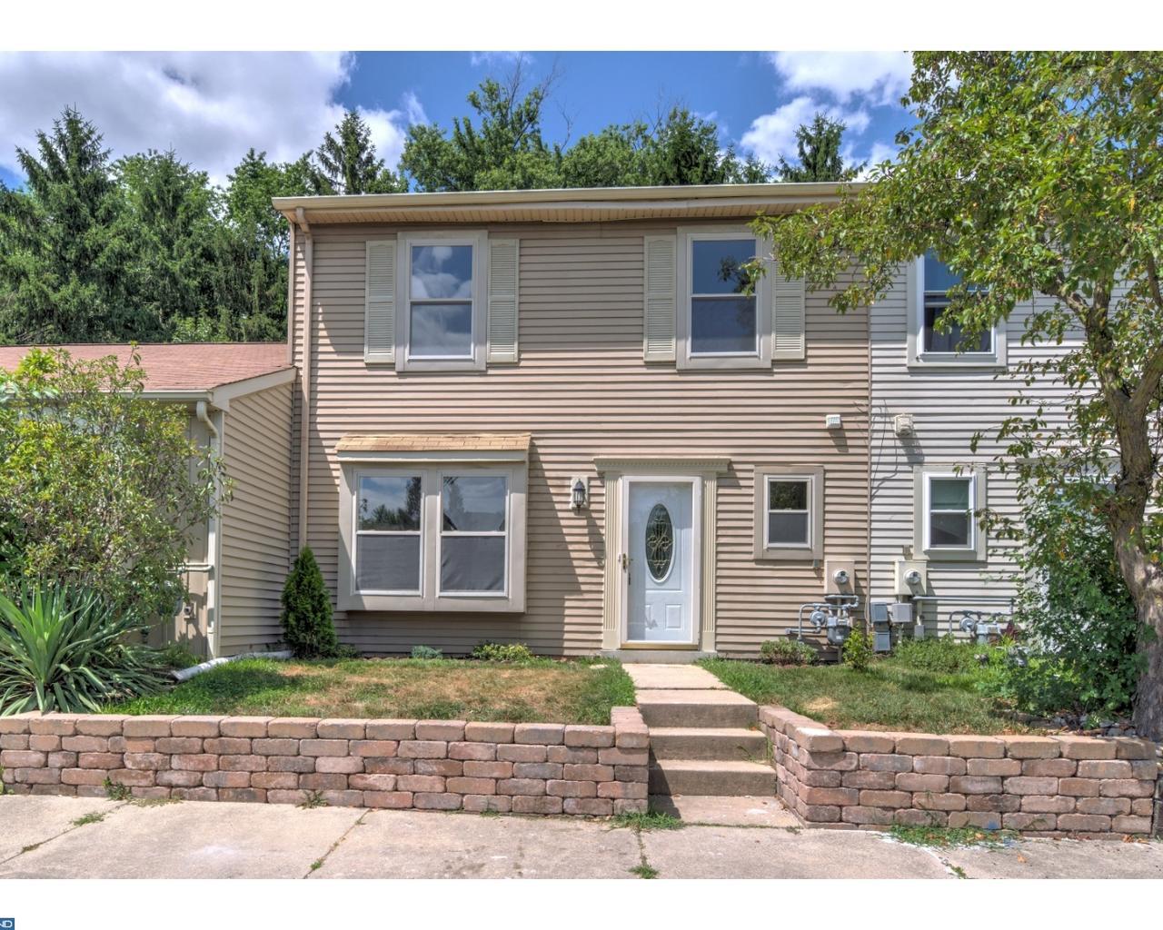 1105 Roberts Lane - Photo 1