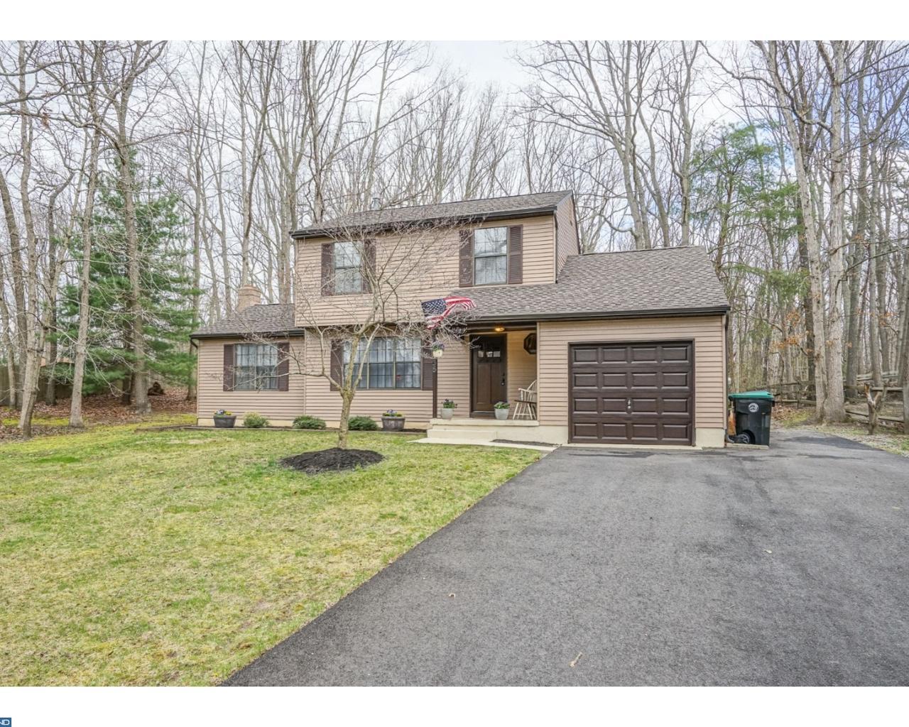 135 Country Lane - Photo 1