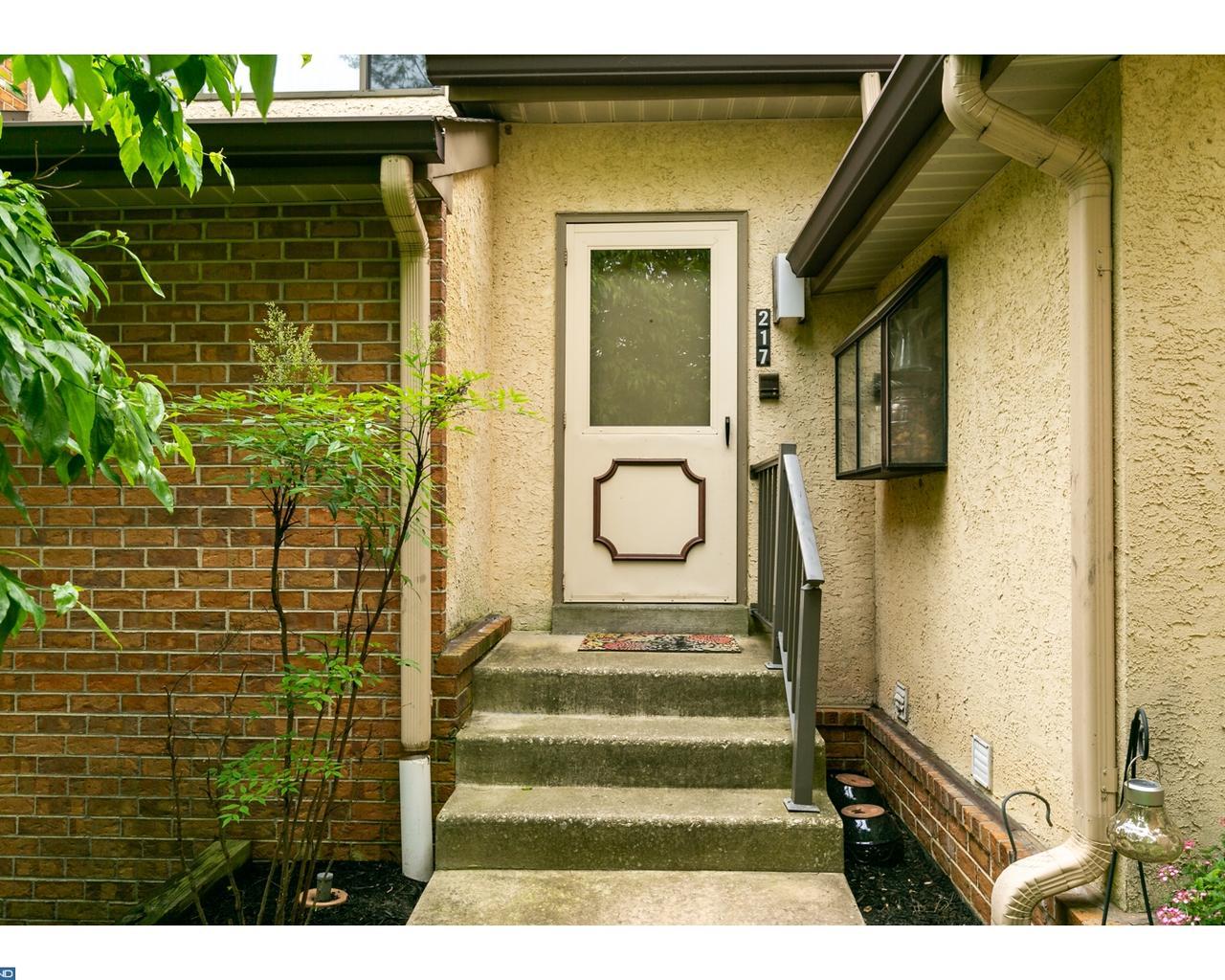 217 Augusta Circle - Photo 1