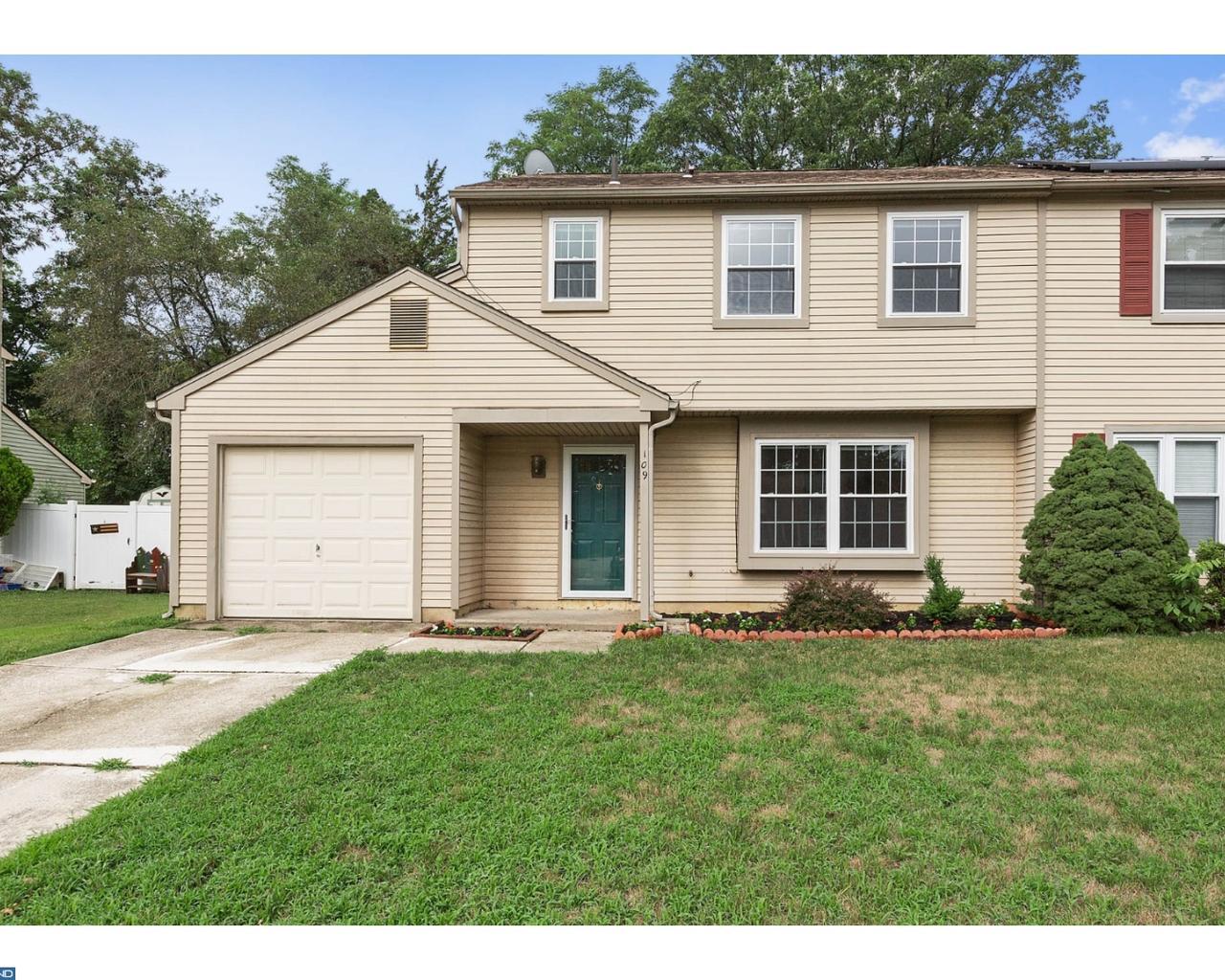 109 Weybridge Court - Photo 1